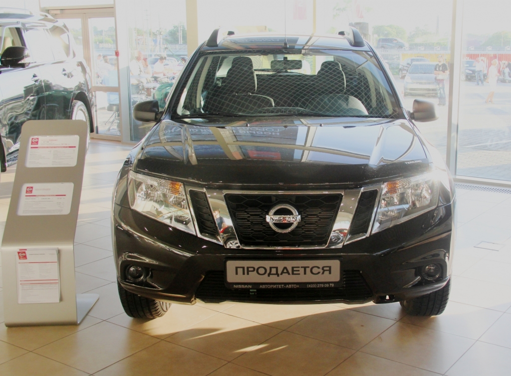 Nissan Terrano во Владивостоке, Фото с места события собственное
