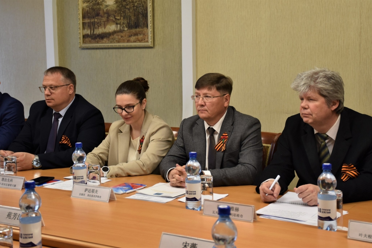 Возможность открытия пункта пропуска Цзяинь – Пашково обсудили в правительстве ЕАО
