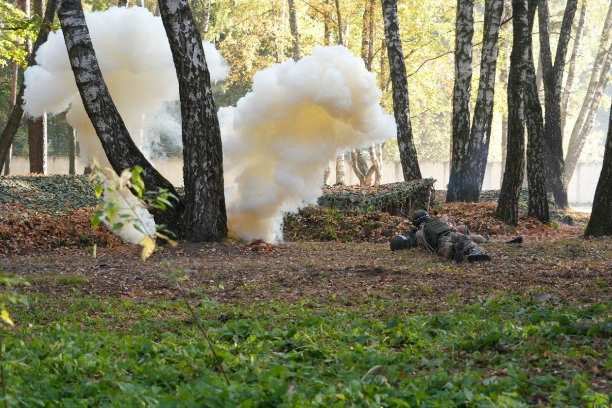 Российские военные успешно наступают в ДНР Минобороны России