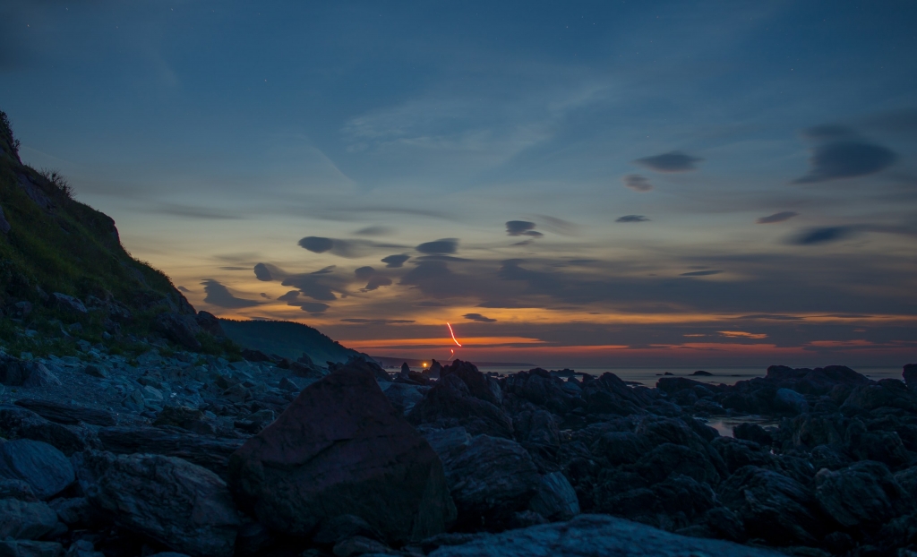 Возле мыса Острого, Фото с места события из других источников