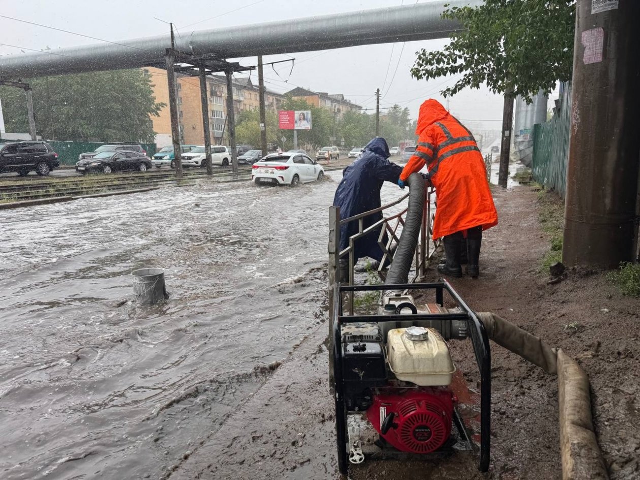 На город обрушился ливень администрация г. Улан-Удэ