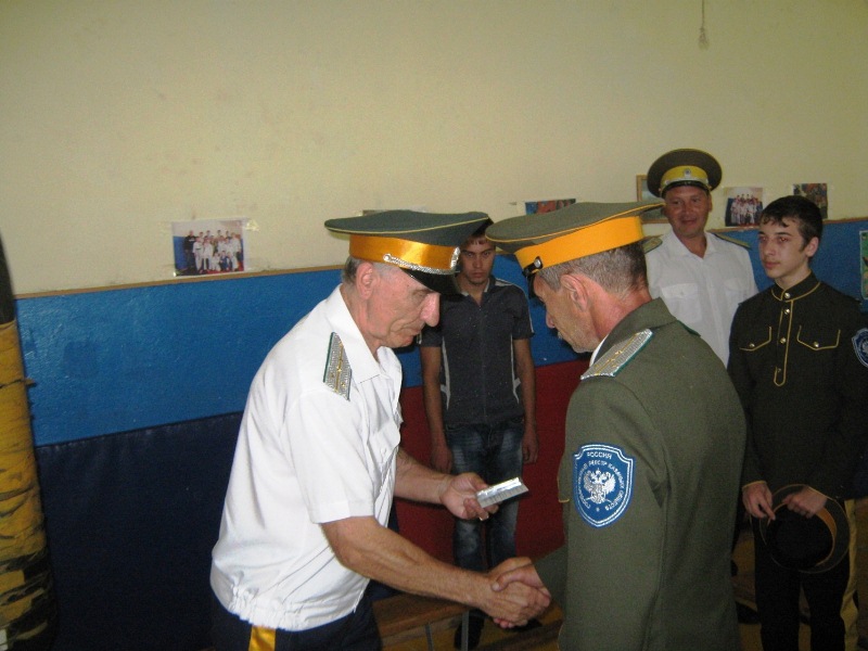 Вручение удостоверений, Фото с места события из других источников