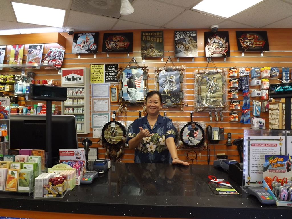 На Сайпане рады каждому туристу независимо от возраста и национальности, Фото с места события из других источников