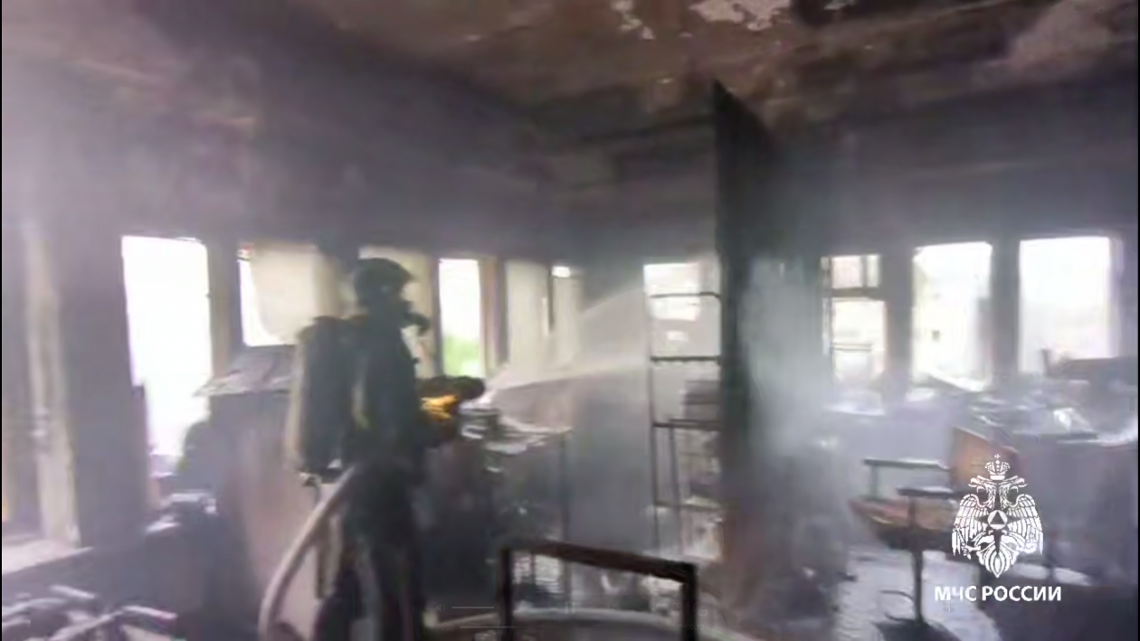 Пожар произошел в гостинице на Депутатской в Братске