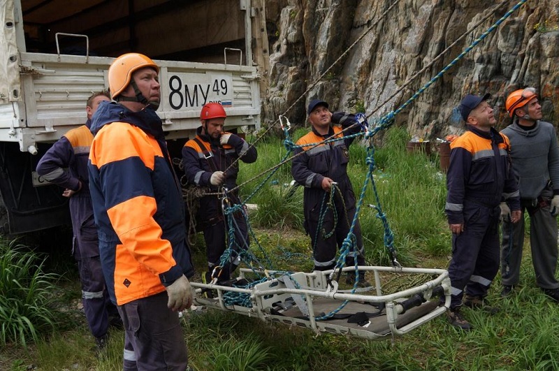 Спасатели на учениях, Фото с места события из других источников