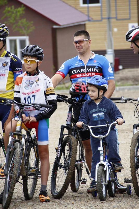 Участники соревнований, Фото с места события из других источников