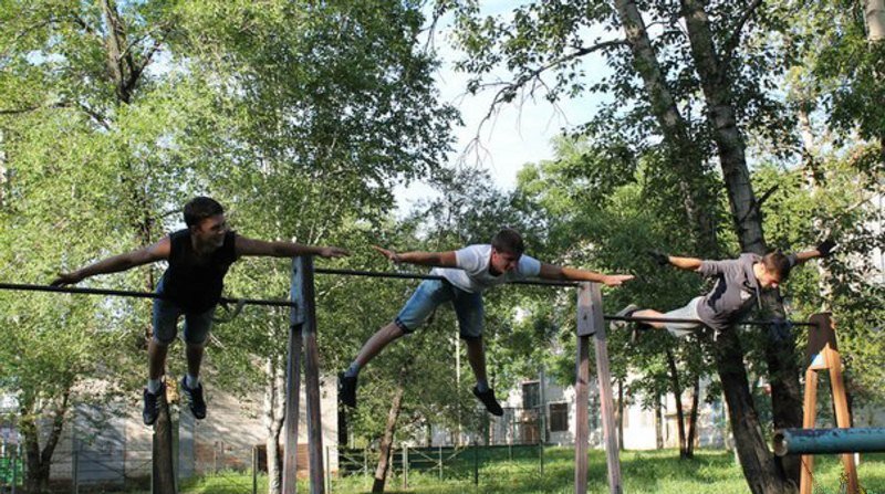 Любители Street Workout в Биробиджане готовятся к осенним соревнованиям Анна Барчевская