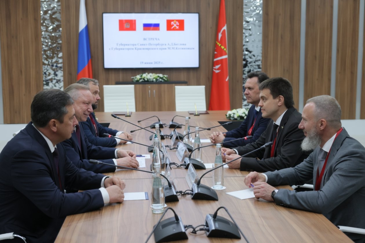 Подписано соглашение о сотрудничестве между Красноярским краем и Санкт-Петербургом