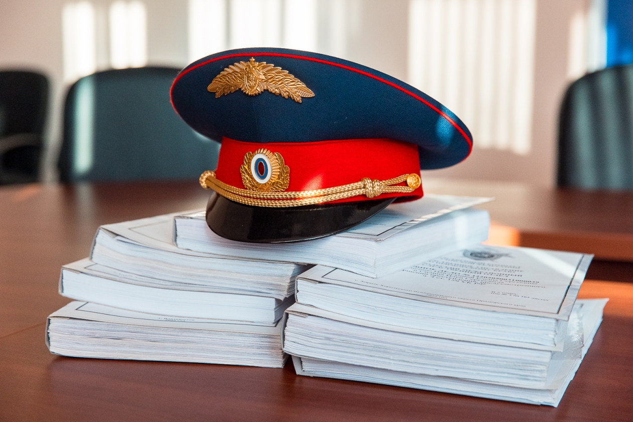 Переломы и ожоги: в Приморье супругов обвиняют в издевательствах над ребёнком
