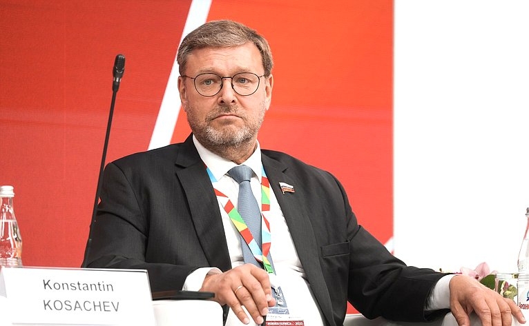 Вице-спикер Совета Федерации Константин Косачев Пресс-служба Совфеда