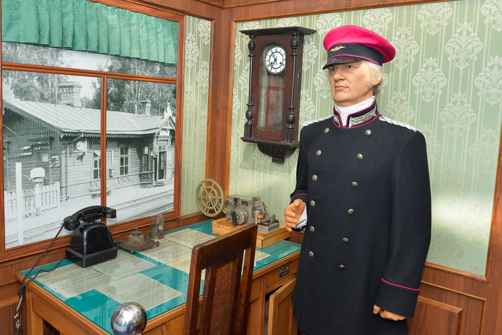 Вагон 19 века, Фото с места события собственное