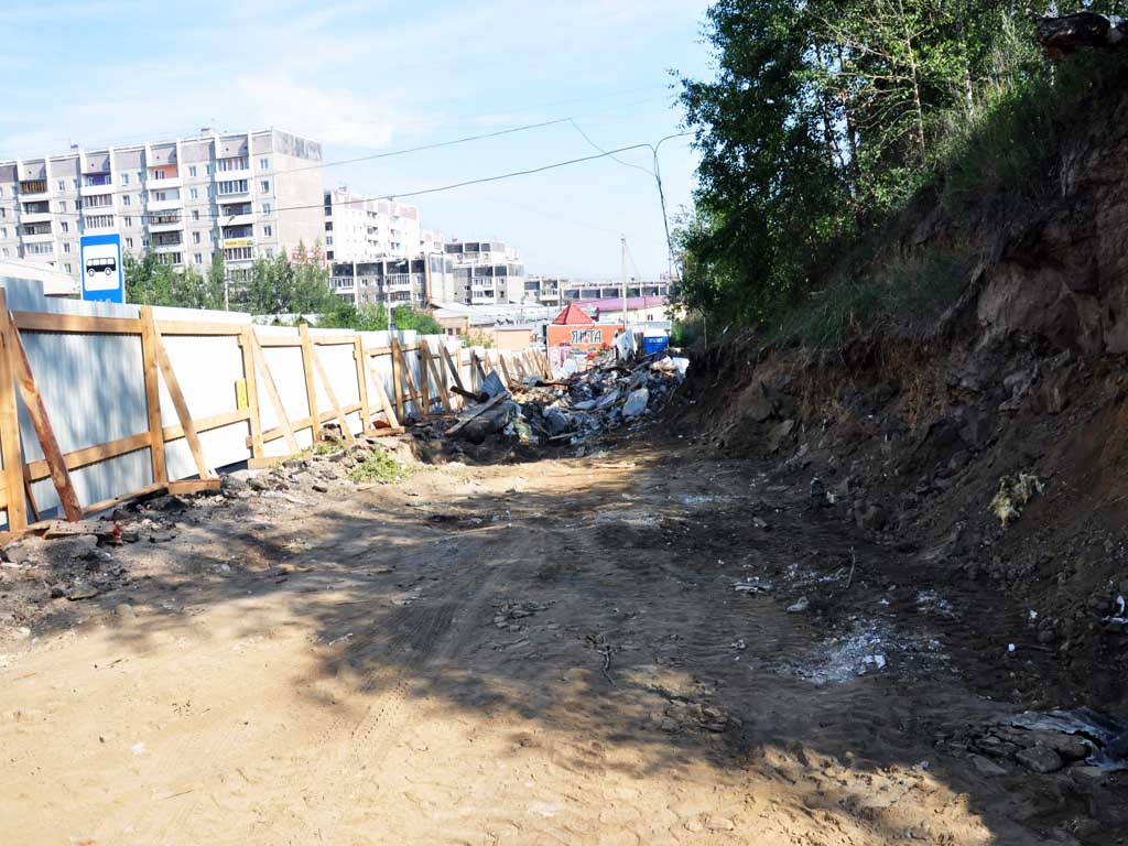 Реконструкция конечной остановки, Фото с места события собственное