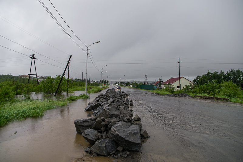 Каменная преграда, Фото с места события собственное