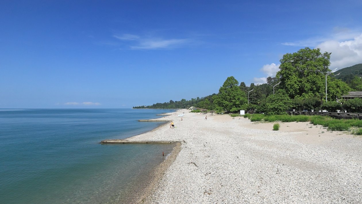 Пляж, Новый Афон Hons084, wikipedia