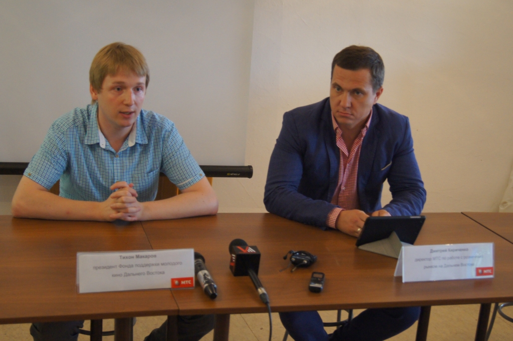 Тихон Макаров и Дмитрий Кириченко, Фото с места события собственное