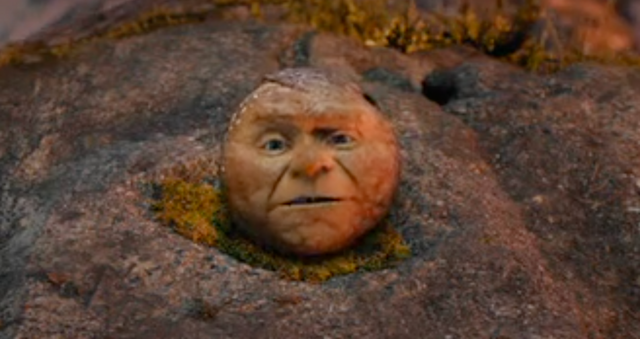 Харламов - снова Колобок: герой &quotПоследнего богатыря&quot получил сольный фильм кадр из фильма &quotПоследний богатырь: Корень зла&quot (6+)