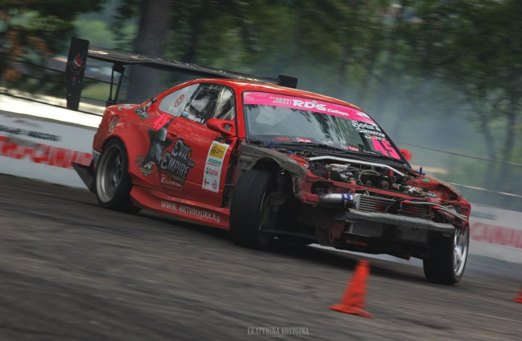  Гонщик из Улан-Удэ принял участие в дрифт-битве "Иркутск VS Монголия", Фото с места события из других источников