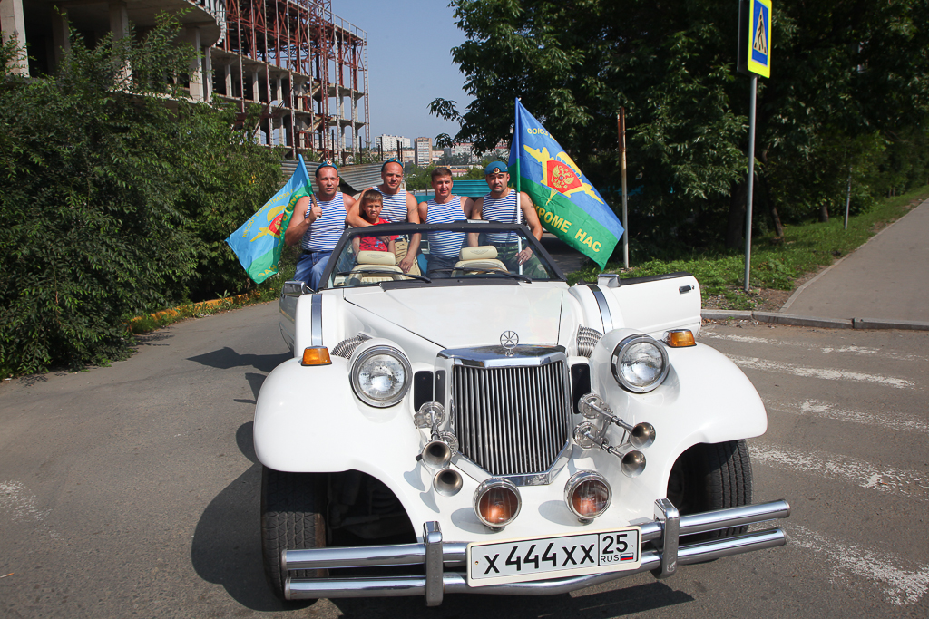 День ВДВ , Фото с места события собственное