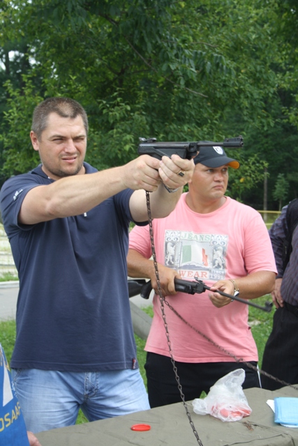 День ВДВ отметили в парке культуры и отдыха, Фото с места события собственное