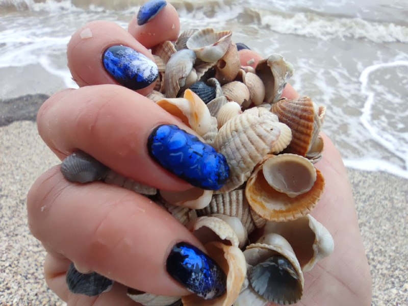 Не нюд и не френч: что за 2 главных маникюра на грядущий месяц – пальцы выглядят моложе ИА SevastopolMedia