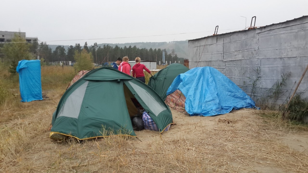 Погорельцы Борисовки-3 ждут приезда главы Якутска Айсена Николаева, Фото с места события собственное