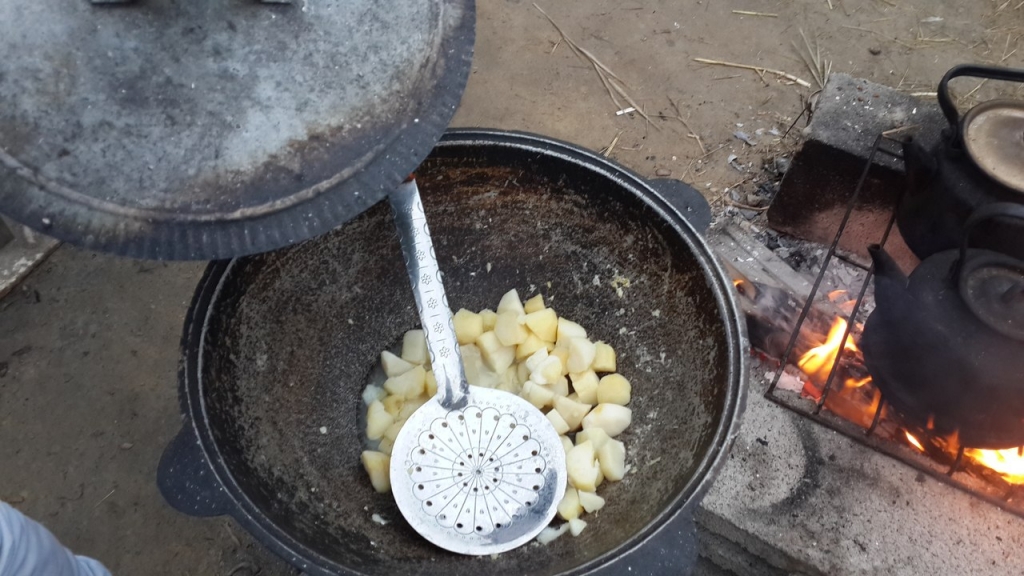 Погорельцы Борисовки-3 ждут приезда главы Якутска Айсена Николаева, Фото с места события собственное