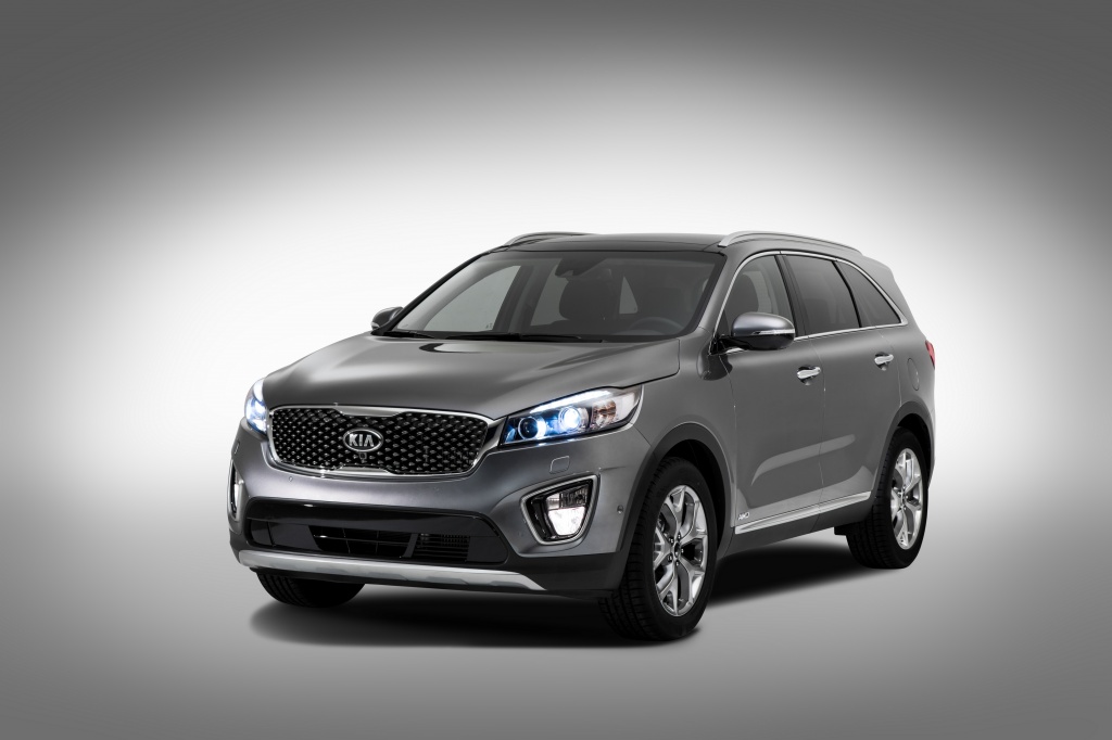 KIA Sorento третьего поколения, Фото с места события из других источников