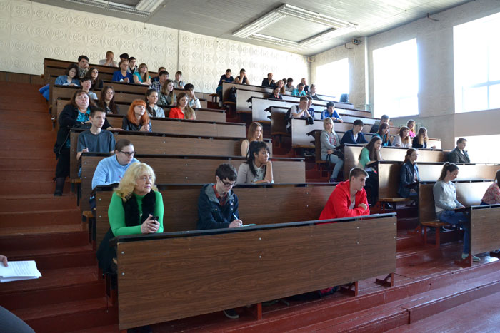 Новичкам студенческой жизни на Колыме рассказали о жизни вне аудиторий, Фото с места события из других источников