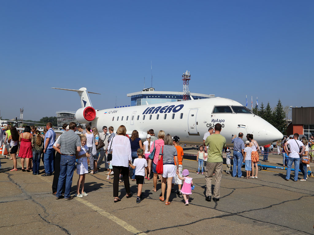 Авиарейсы из иркутска. АН-24 ИРАЭРО. Самолет ИРАЭРО Иркутск.