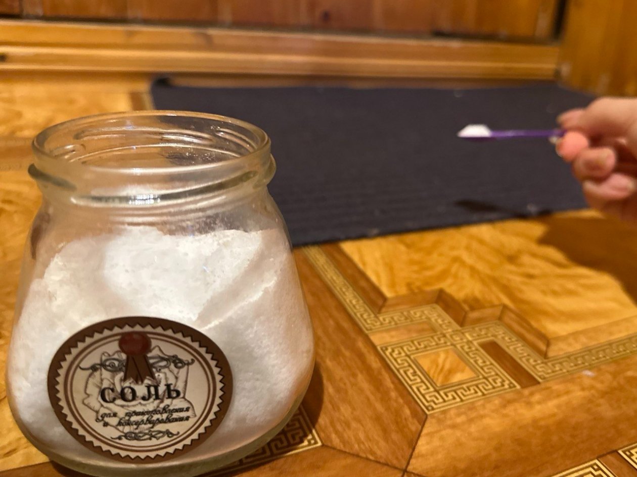 Кладу соль под коврик у двери: в доме сухо даже в ливень: зачем делают именно в сентябре ИА StolicaMedia