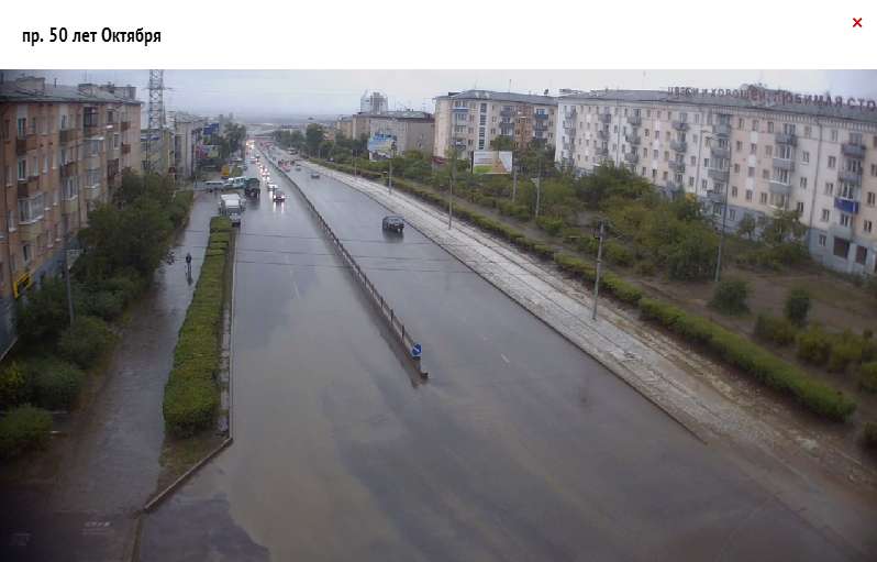 Мощный ливень накрыл столицу Бурятии минувшей ночью. Скриншот с сайта trafjam.ru, Фото с места события из других источников