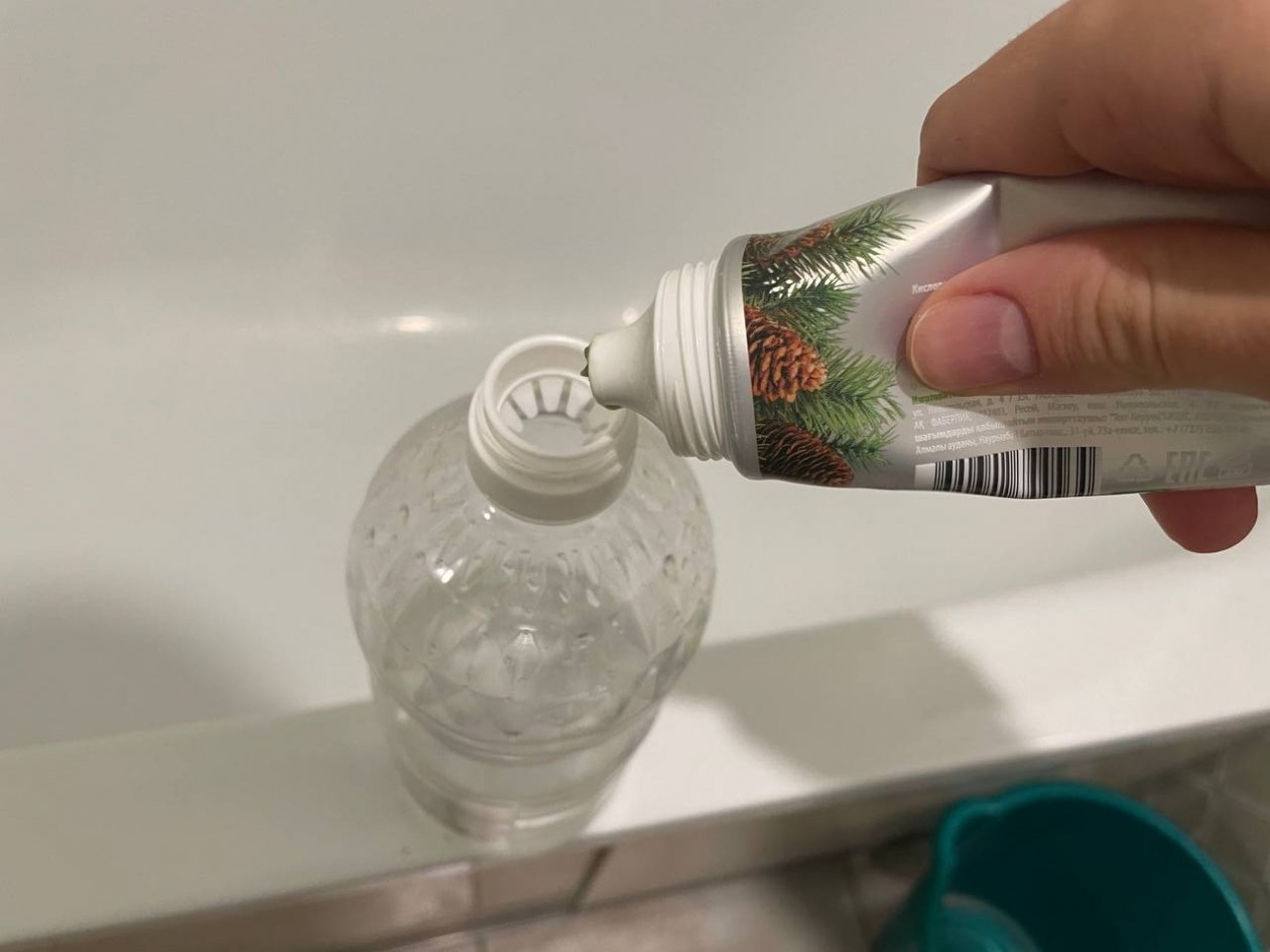 Умные хозяйки смешивают зубную пасту с уксусом и проблем не знают - вот для чего это нужно ИА KrasnodarMedia