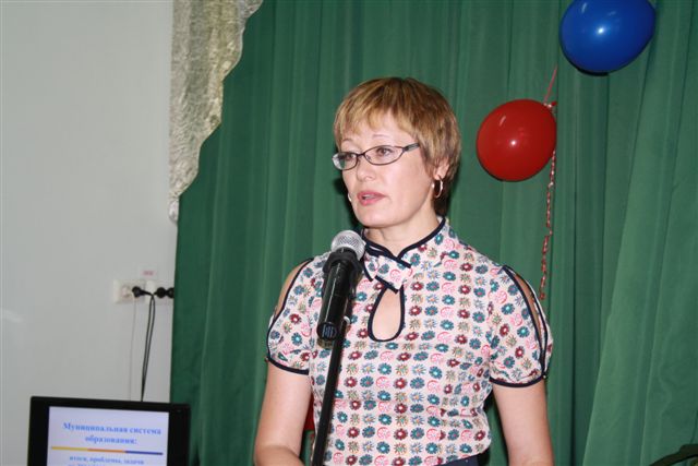 В работе педсовета приняли участие Марина Авачева и Ирина Пинчук, Фото с места события собственное
