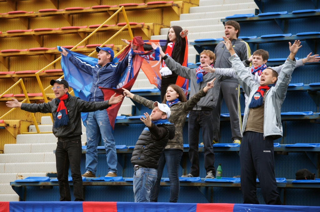 Болельщики "Енисея", Фото с места события собственное