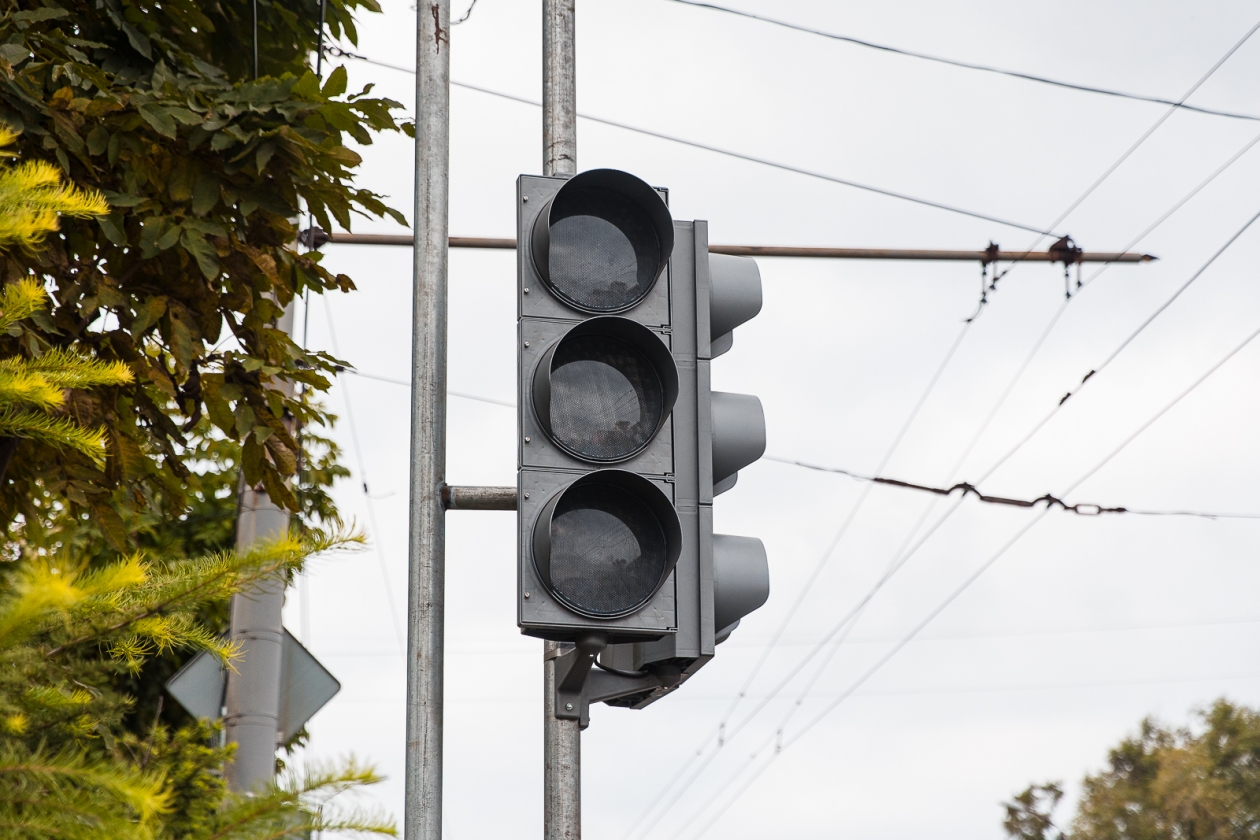 Два светофора временно отключены в Ленинском районе Иркутска Илья Аверьянов, ИА PrimaMedia