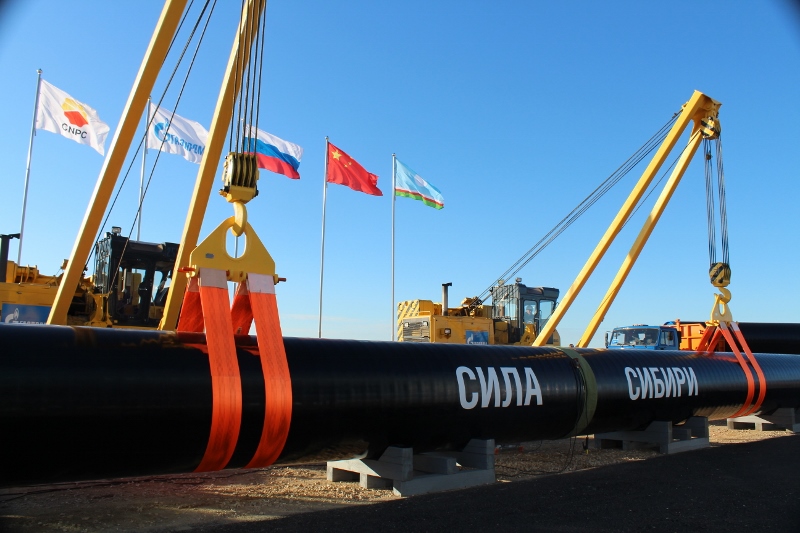 Сварка первого стыка ГТС "Сила Сибири", Фото с места события собственное