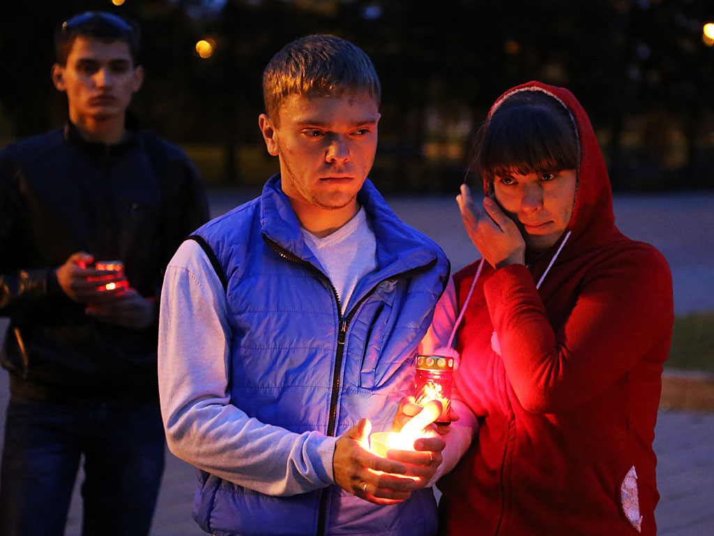 Митинг памяти жертв теракта в Беслане, Фото с места события собственное