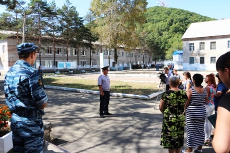 Условия содержания воспитанников БВК в ЕАО показали родителям заключенных подростков, Фото с места события из других источников