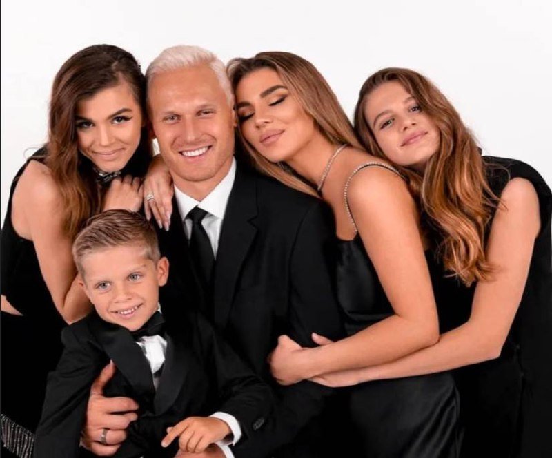 Соцсети знаменитостей