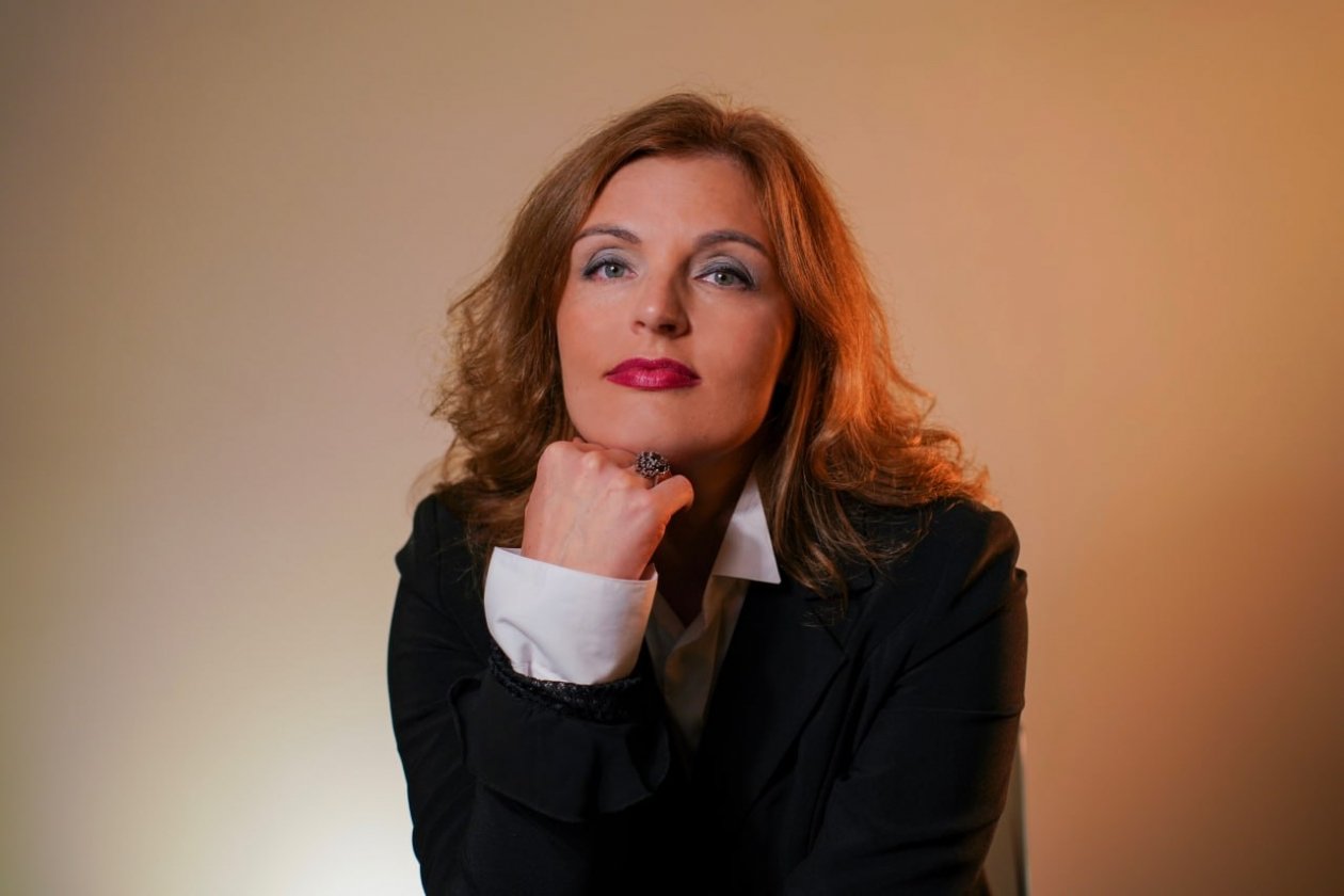 издательство АСТ