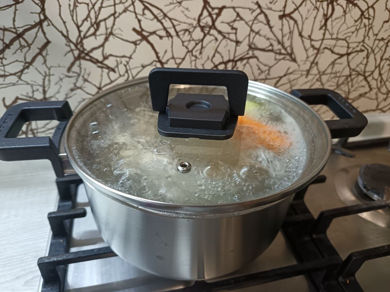 Как сварить прозрачный куриный бульон ИА SevastopolMedia.ru