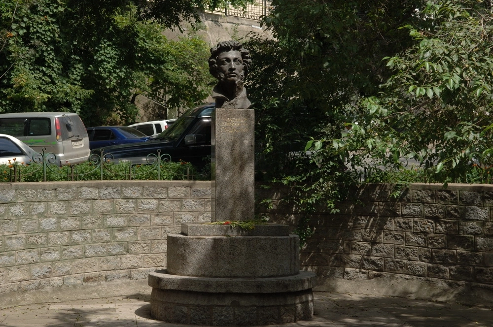 из открытых источников