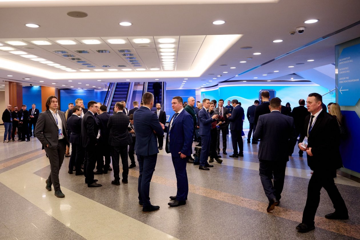 Форум &quotРоссия зовет!&quot (18+) пресс-служба ВТБ