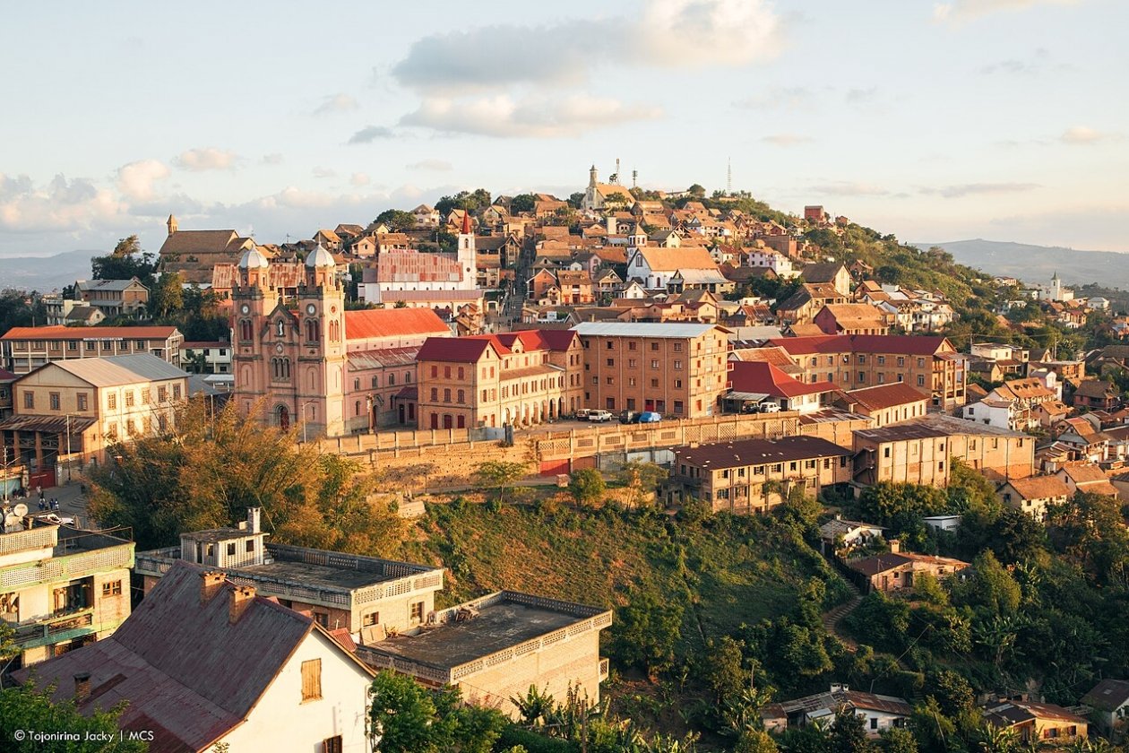 Tojonirina Jacky, wikipedia.org