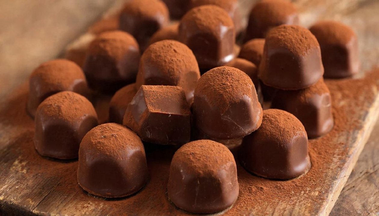 Изображение GigaChat (18+)