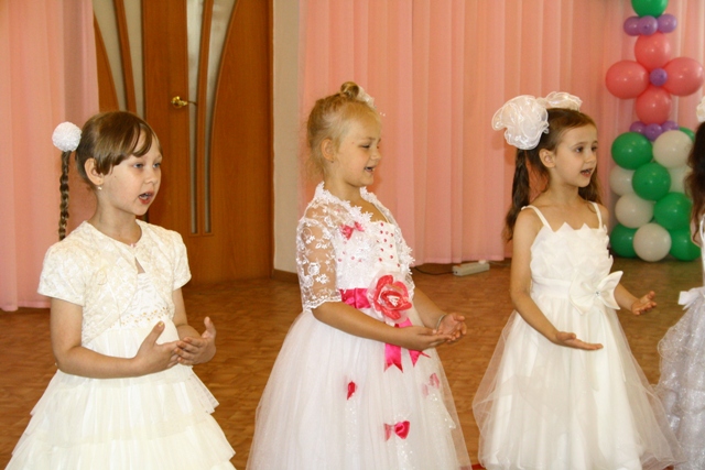 Воспитанники детсада талантливы во всем, Фото с места события собственное