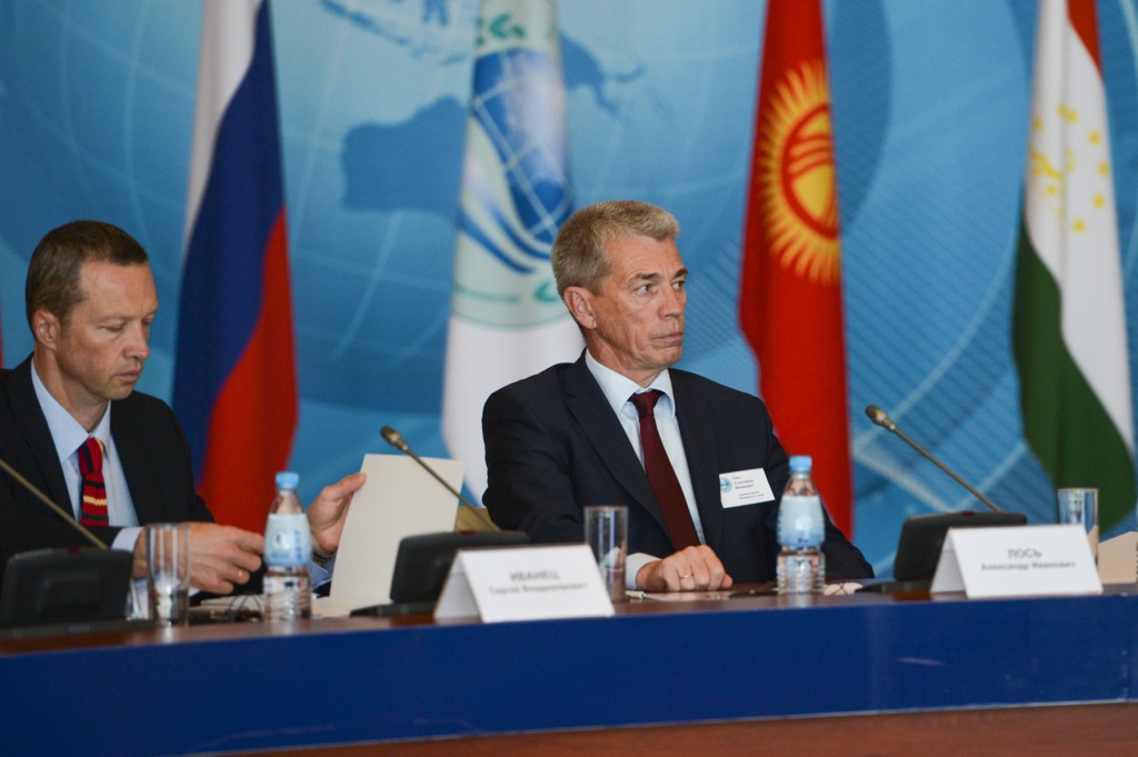 Сергей Иванец и Александр Лось, Фото с места события из других источников