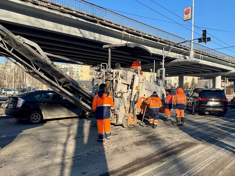 На перекрёстке Русской и проспекте 100-летия Владивостока уложат асфальт пресс-служба администрации Владивостока