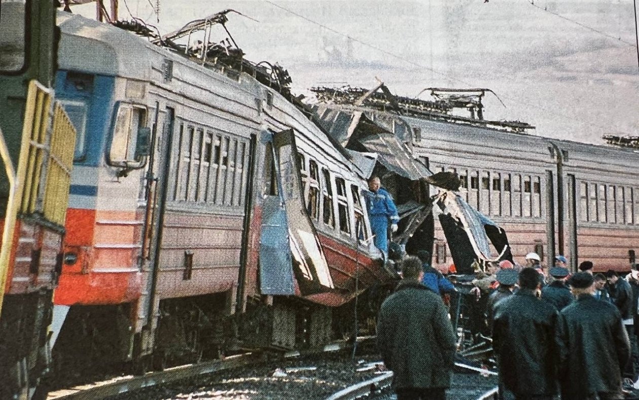 Последствия теракта в поезде Кисловодск-Минводы 5 декабря 2003 года Эхо планеты (16+)