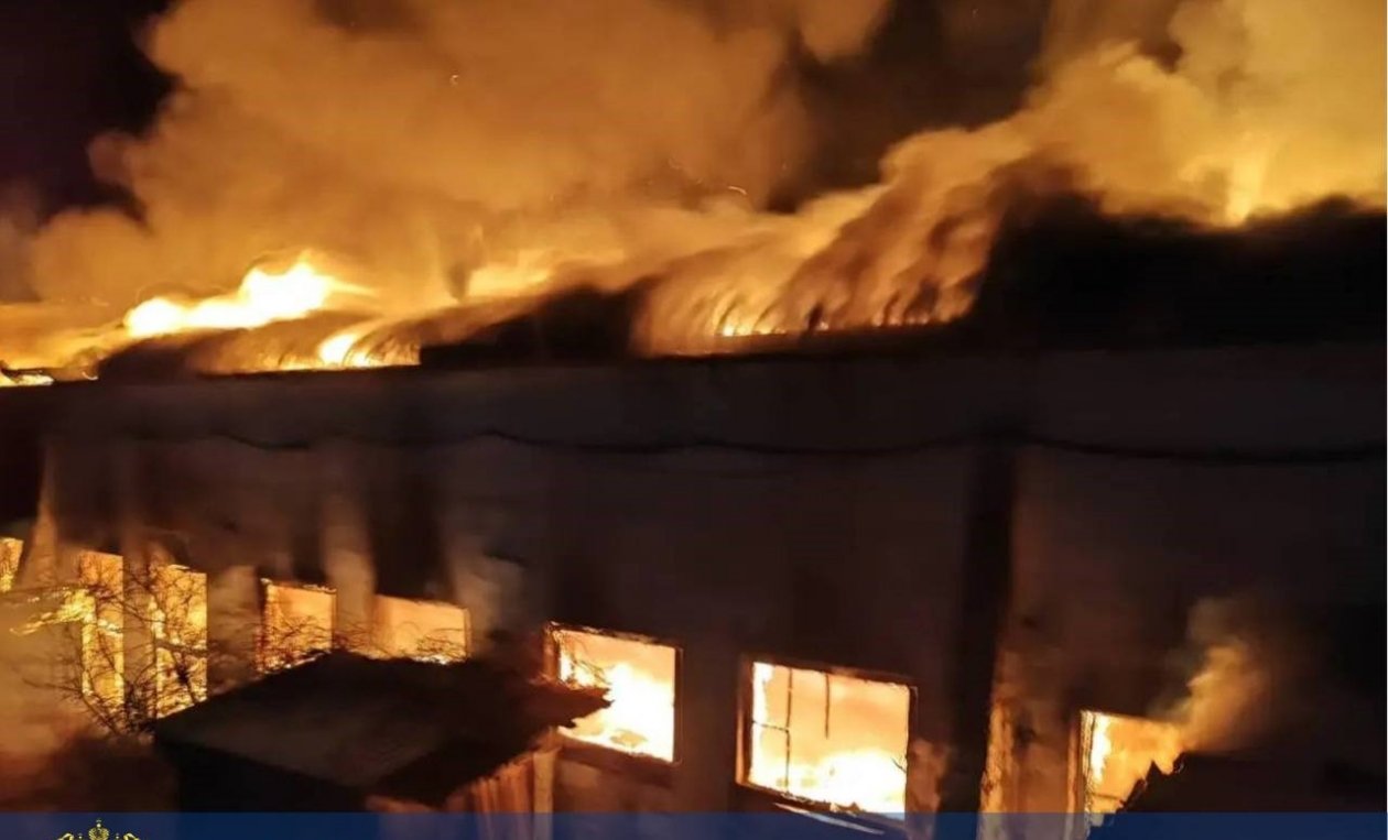 Прокуратура разберётся в причинах пожара на деревообрабатывающем заводе в Находке Пресс-служба прокуратуры Приморья